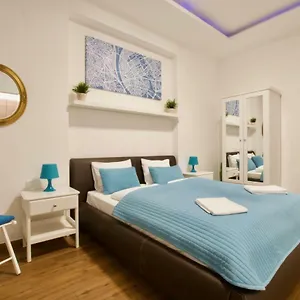 Standard By Hi5 -baross Square Apartment